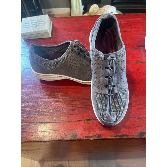 AETREX Gray Leather Cloth Bungie Lace Sneakers Comfort Orthotic Women’s size 5 - Picture 5 of 6
